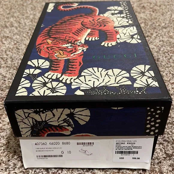 Gucci Tiger sneakers - Picture 8 of 8
